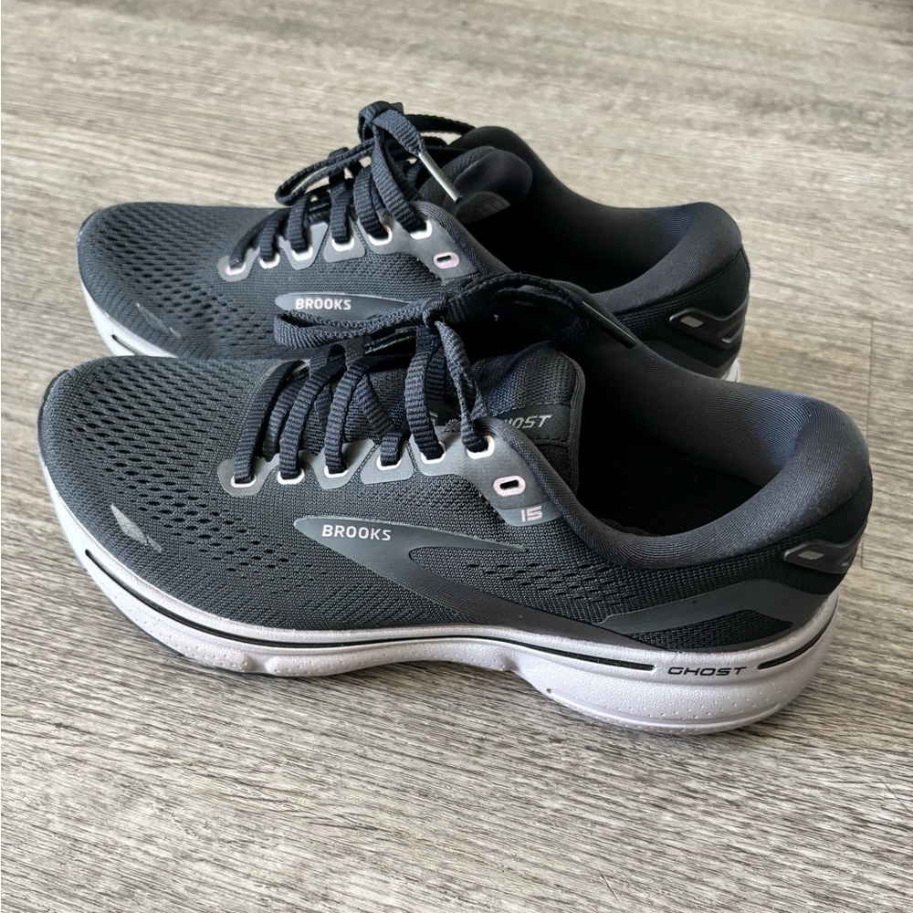 Brooks Ghost 15 Rose Gold Black 7 / EU38